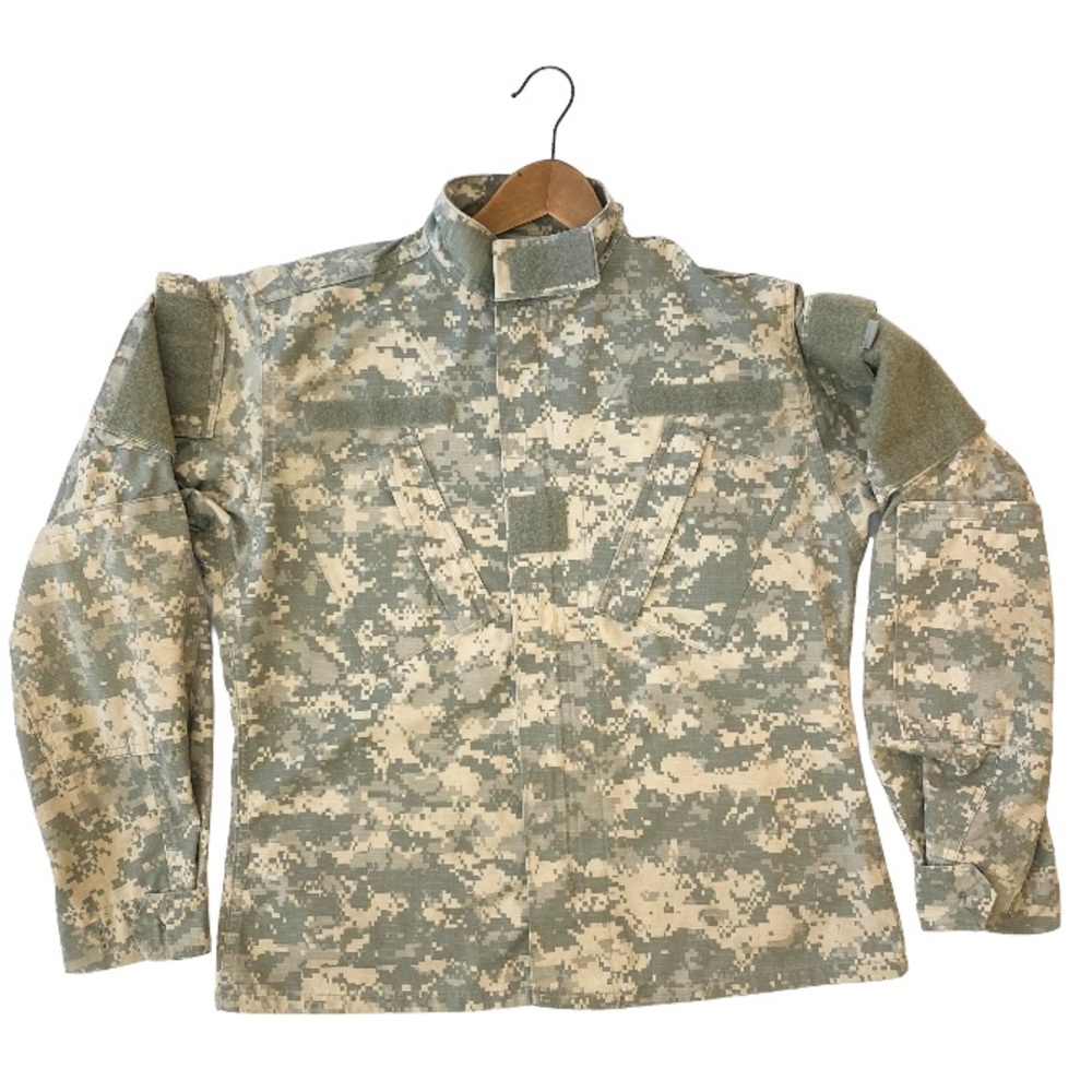 U.S. Army Combat Uniform Jacket / Shirt in Short